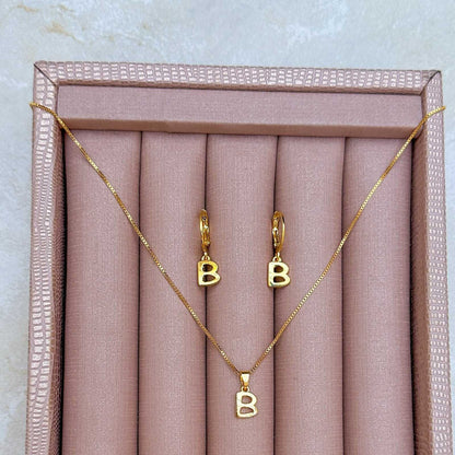 CONJUNTO PERSONALIZADO MINI LETRA BRINCO + COLAR - consultar letras via whatsapp